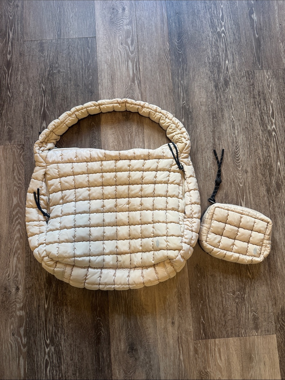 Free People Quilted Carryall- Off White & FREE Off White Mini Case